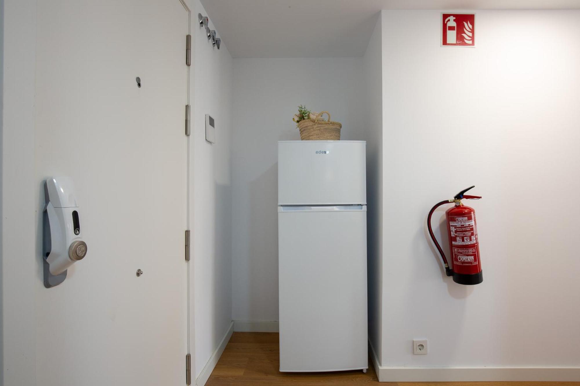 Apartamentos En Canet Al Mar, Junto Playa Y Con Piscina Canet d'En Berenguer Exteriör bild